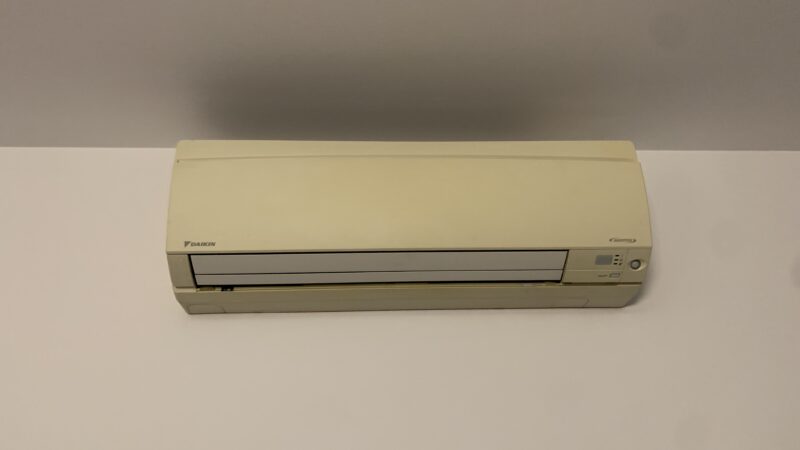 klimatyzator przed renowacją