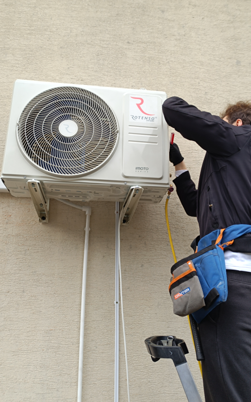 montaż klimatyzatora zewnętrznego